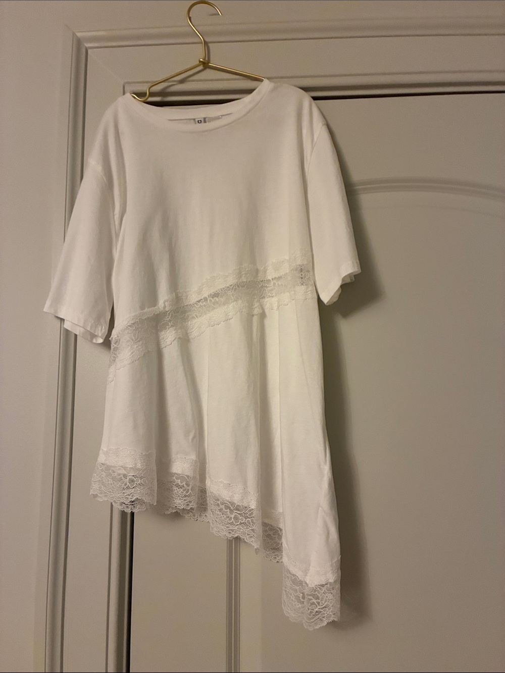 Divided White Short-Sleeve Lace Trim Tee
